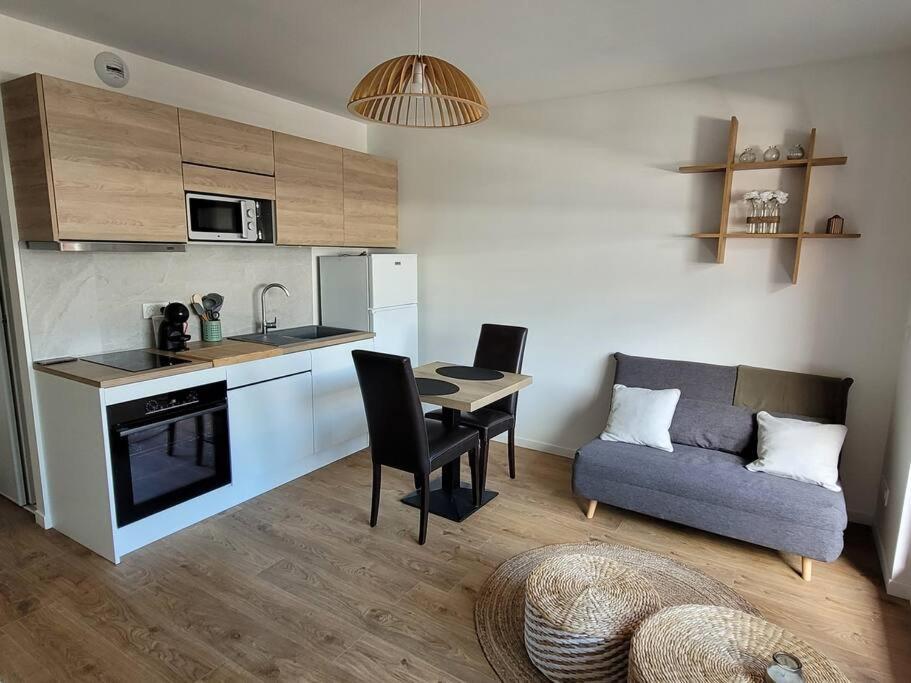 Studio 2 Voyageurs Au Coeur De Ville Sallanches Exteriér fotografie